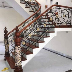 cau thang sat hoa van my nghe