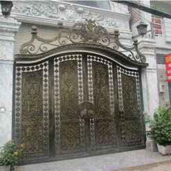 cua nghe thuat bang sat 4 canh