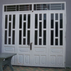 cua sat ton pano don gian