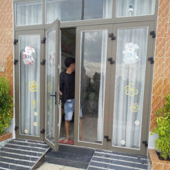 mau cua di nhom he viet nhat