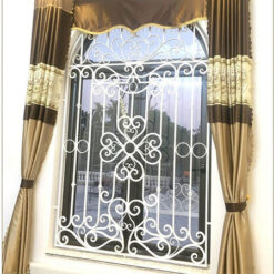 mau cua so bang sat my thuat