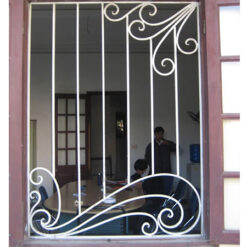 mau cua so khung sat dep