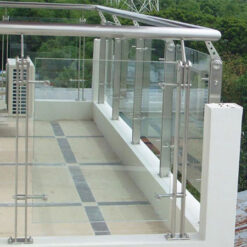 mau lan can kinh tru inox