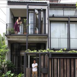 nha khung sat tien che 2 tang