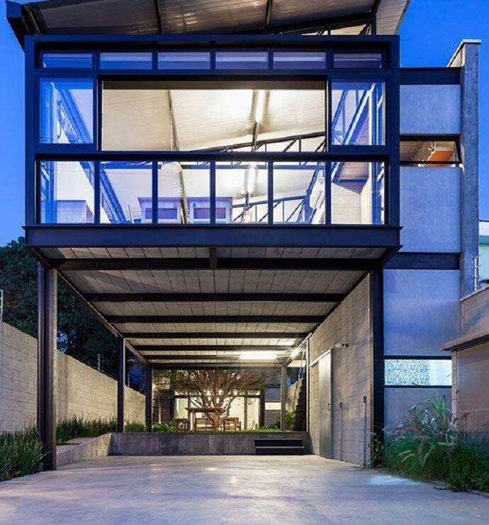 nha khung thep ba tang